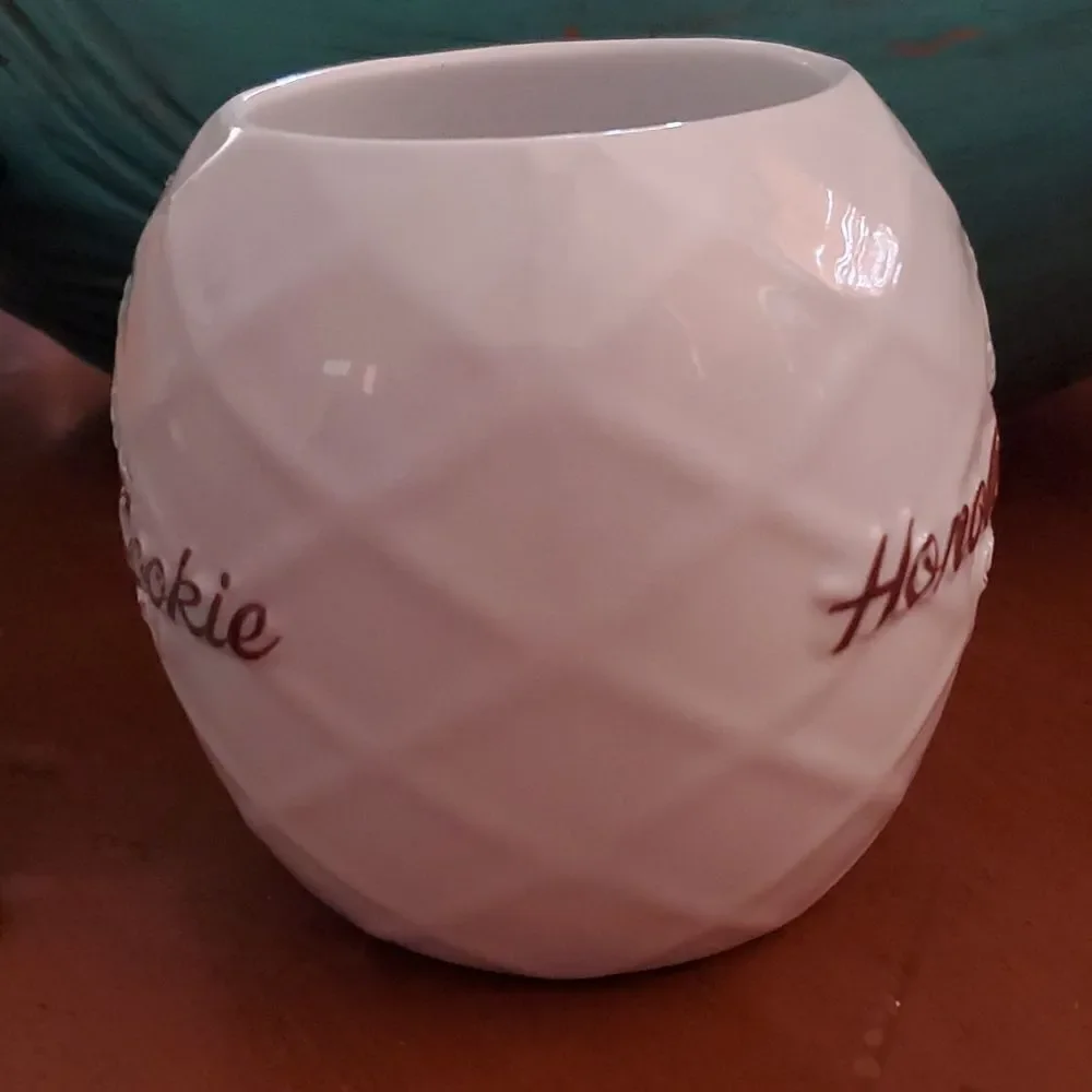 Honolulu Cookie Company Pineapple Coffee Mug Cup 16 oz.